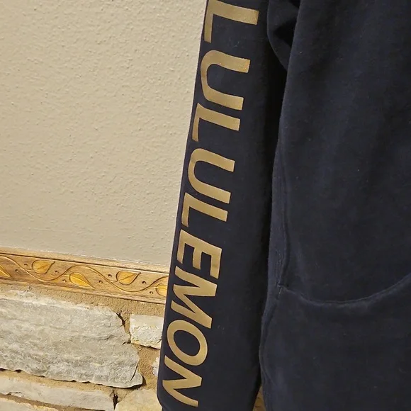 Lululemon Logo Sleeve Scuba Zip Up Hoodie Size 12 - Picture 3 of 6